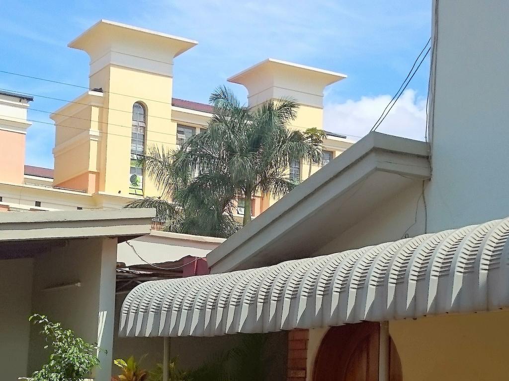Hotel Acacia City Καμπάλα Εξωτερικό φωτογραφία